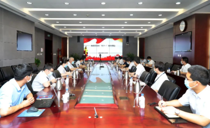 辉达娱乐开展年轻干部廉政教育专题党课暨警示教育和集体廉洁谈话