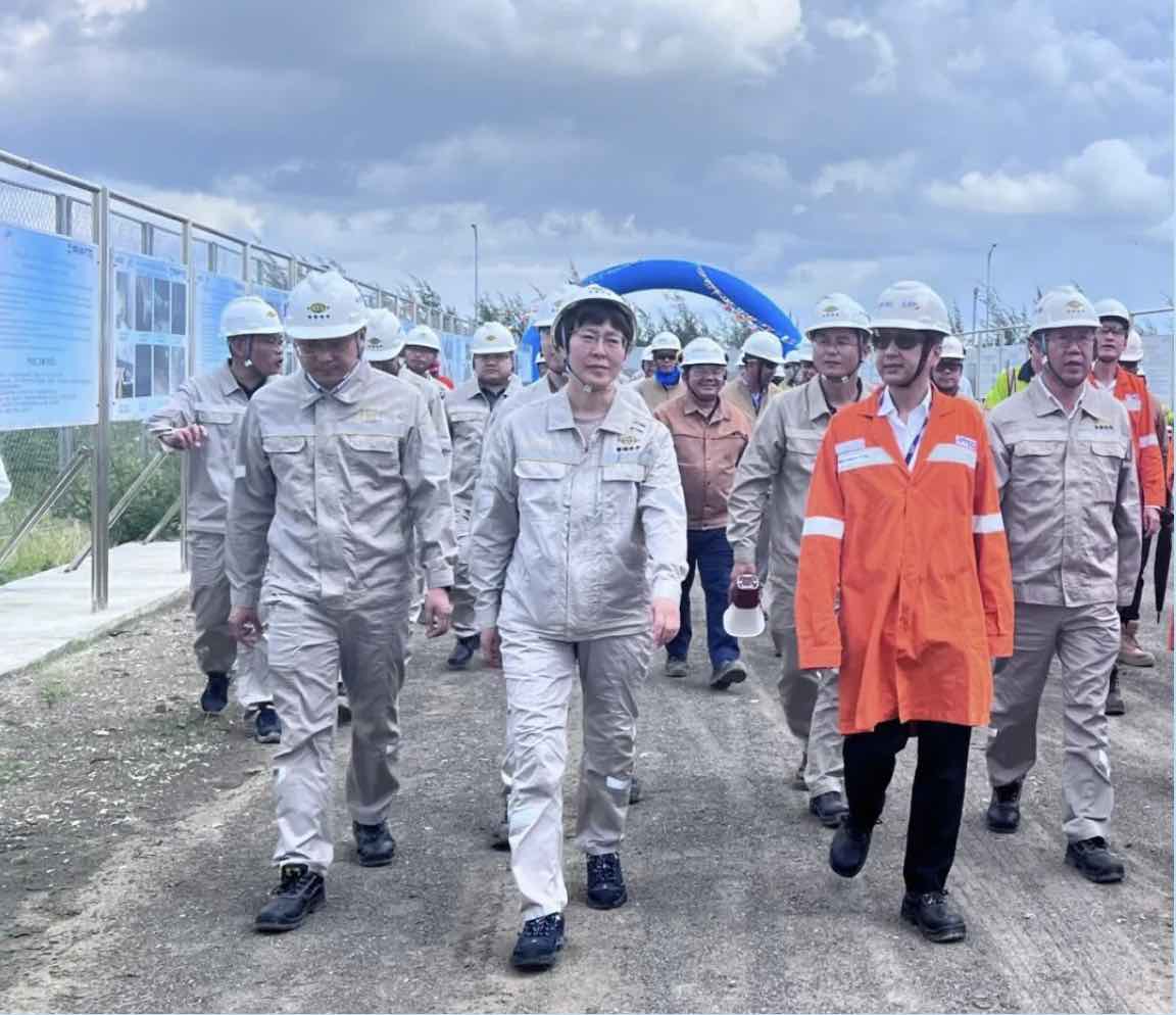 1759971357793524.jpg 1759971357793524.jpg